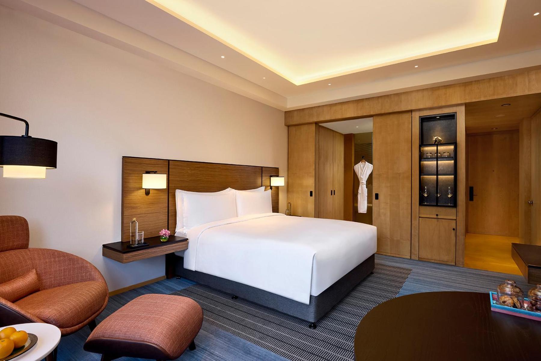 Grand Hyatt Mumbai Hotel And Residences Esterno foto Deluxe Room