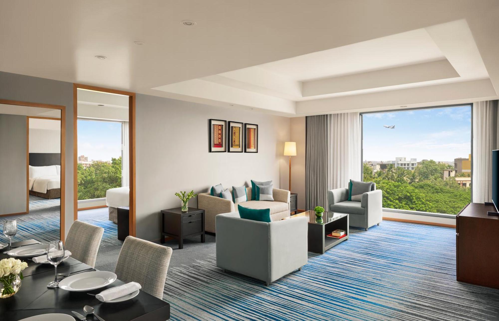 Grand Hyatt Mumbai Hotel And Residences Esterno foto